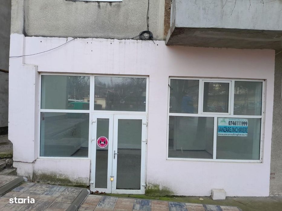 Vanzare spatiu comercial Comanesti, Republicii C1 (bariera)