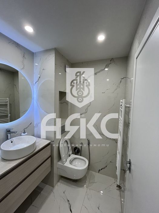 Дава се под наем Двустаен апартамент в София, Кръстова вада - 65 кв.м за 750 € - Снимка #5