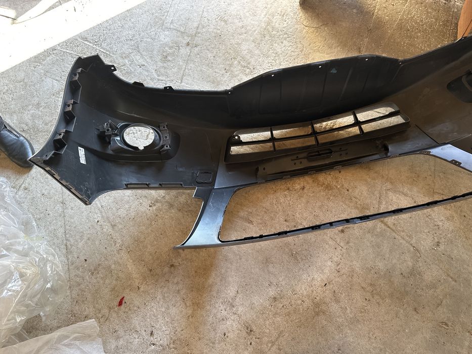 Продам бампер от равон р4