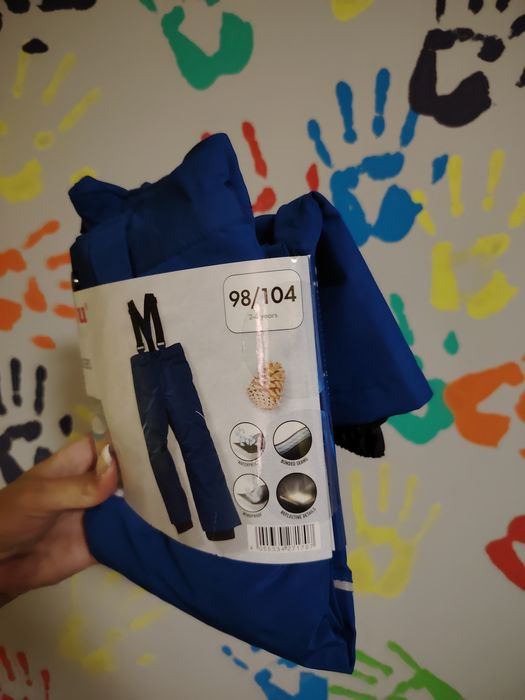 Чисто нови ски екипи за деца