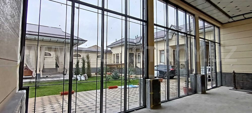 Витраж, стеклянные перегородки, панорамные окна, лофт двери, oyna