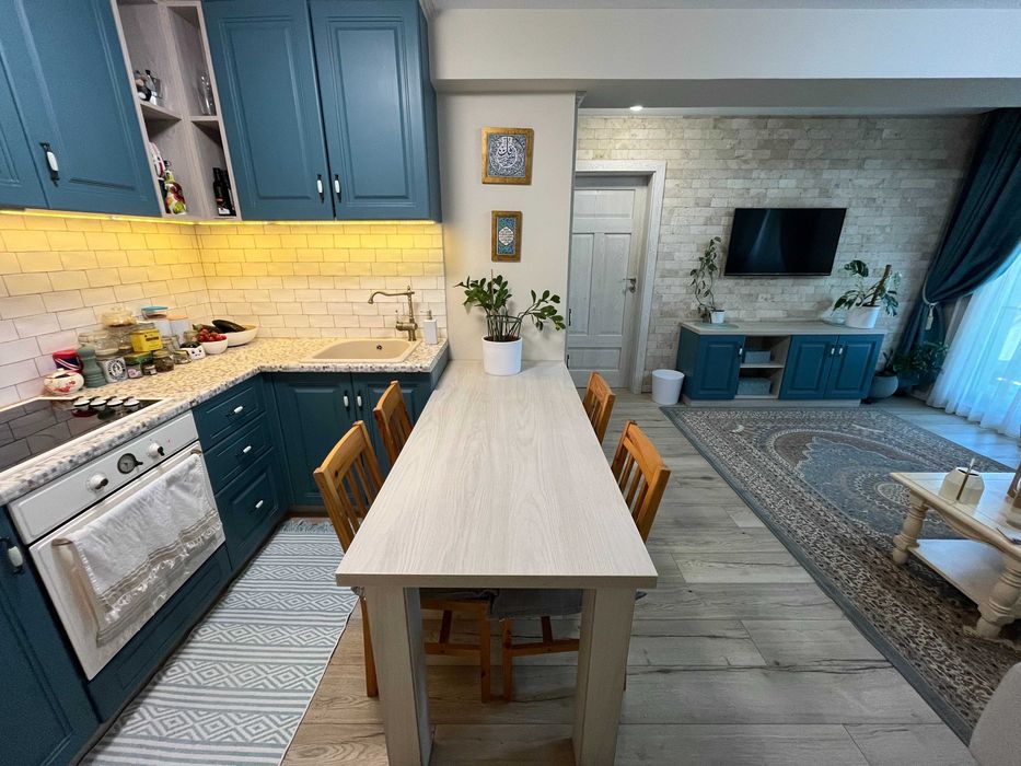 Apartament cu 3 camere de inchiriat, Borhanci, parcare subterana, balcon panoramic, 10 minute de centru