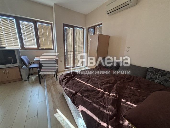 Курортна и туристическа сграда, подходяща за многофамилна къща