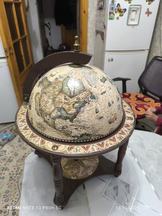 Глобус бар настольный -мини бар