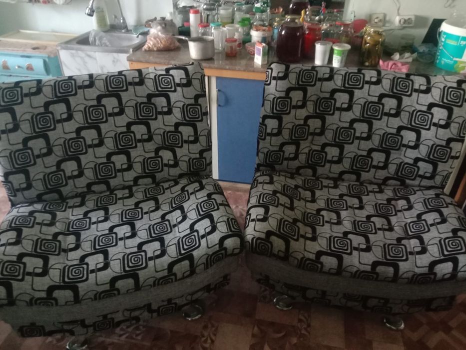 Продам 2 кресла в отличном состоянии