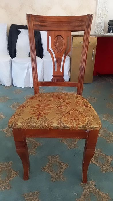 Срочно стулья продаются