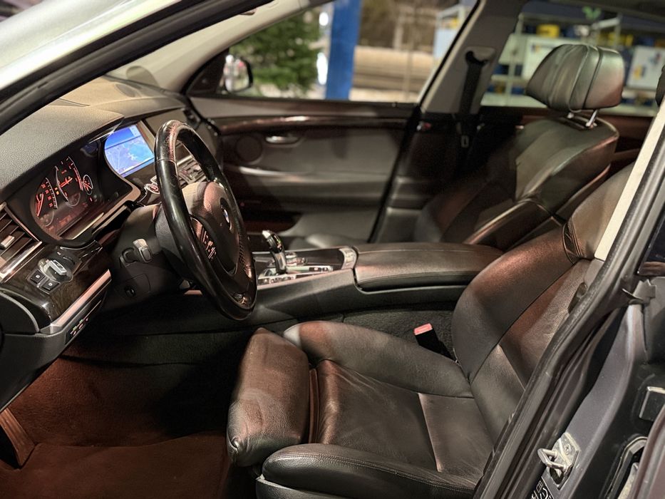 Bmw 530 GT 245 cp variante auto