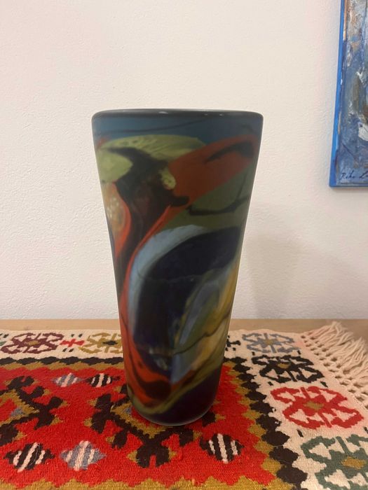 Vază Ioan Nemțoi – sticlă suflată manual, 27 cm, stare perfectă