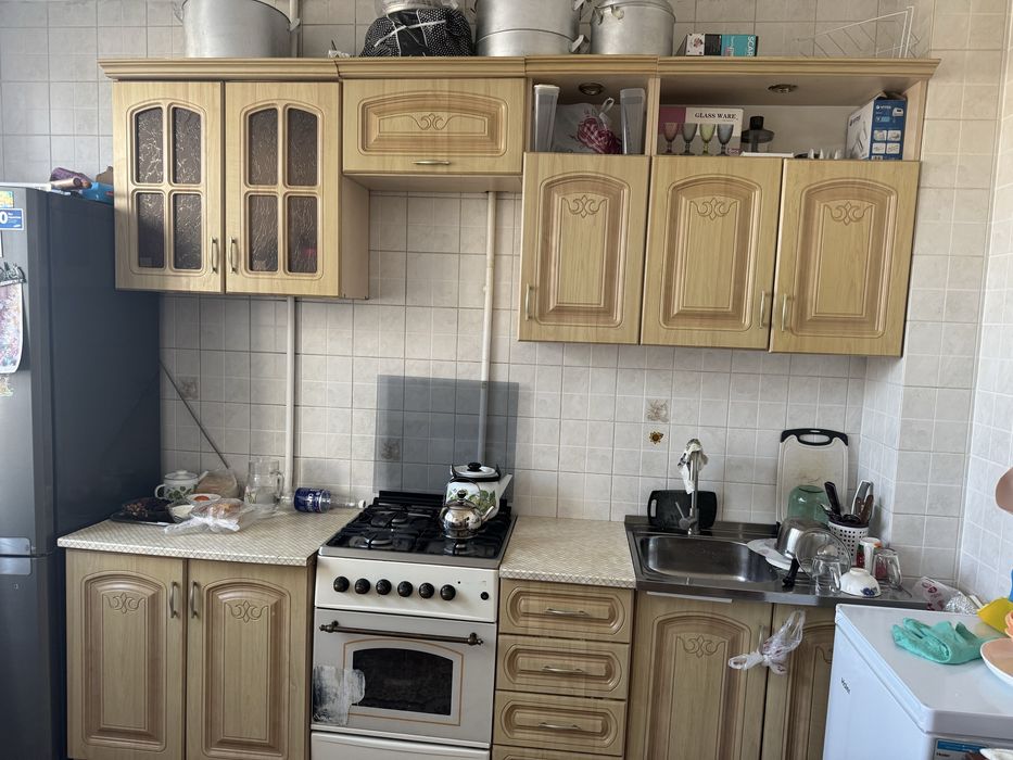 Кухонный гарнитур б/у