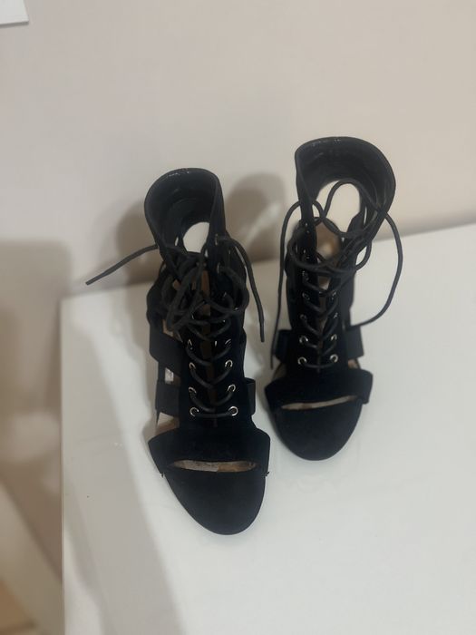 Дамски Сандали на ток