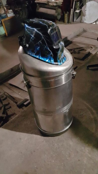 Заварчик/аргон/посещения на място/аргонови заварки/аргончик/CO2 заварк