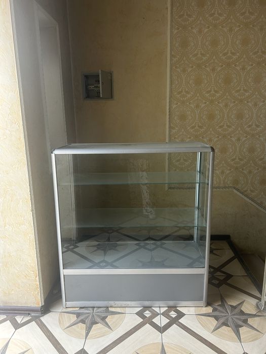 Стекло витринный
