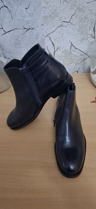 Боти естествена кожа Minelli