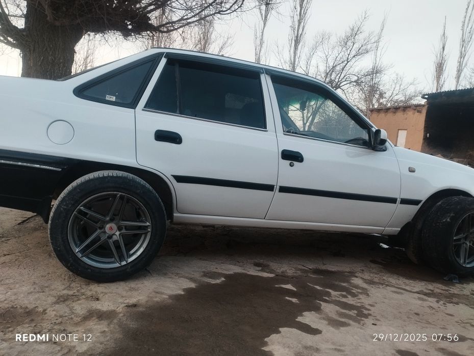 Deska sotiladi 15R holati oʻrta $$