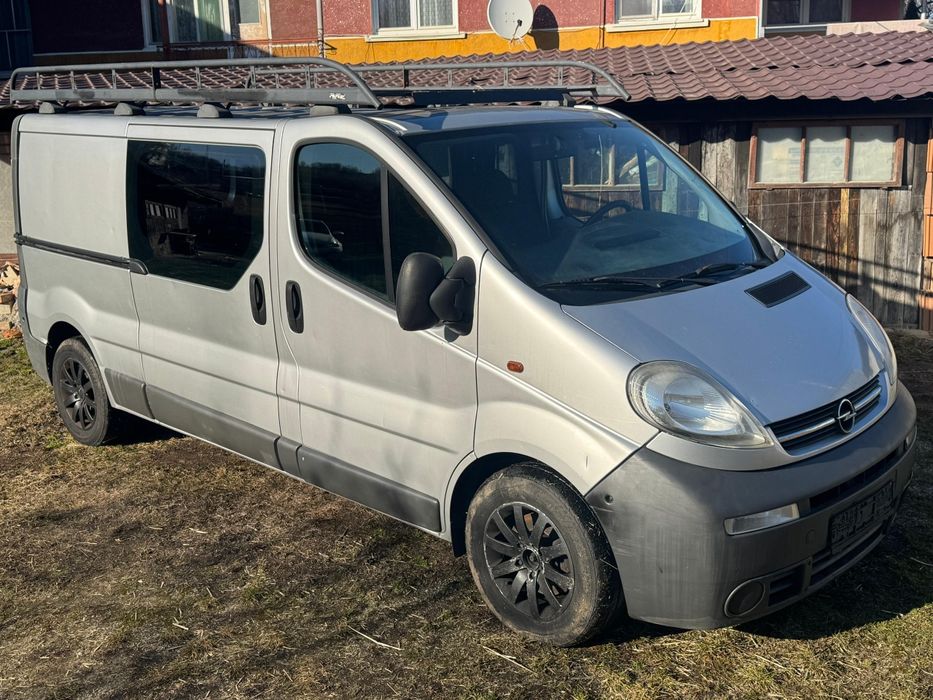 Vand OPEL VIVARO 2.5 cdti Lung