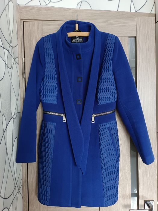 Пальто демисезонное 46-48