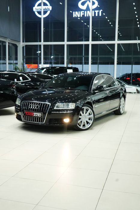Audi A8 W12 Quattro