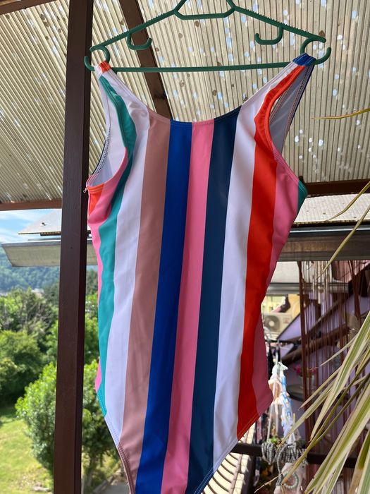 Цял бански-НОВ!!!