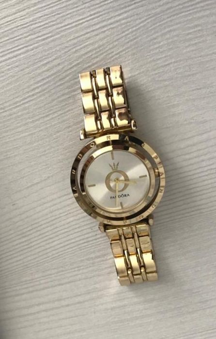 Часы наручные Пандора