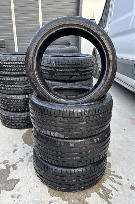 Set 4 anvelope 225 40 r18 vara