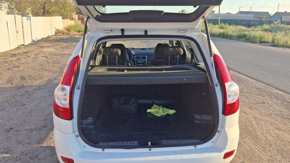 ЛАДА ПРИОРА в родной краске 100%