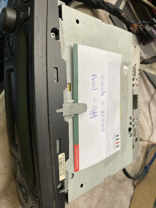 Radio cd Mercedes C-klase