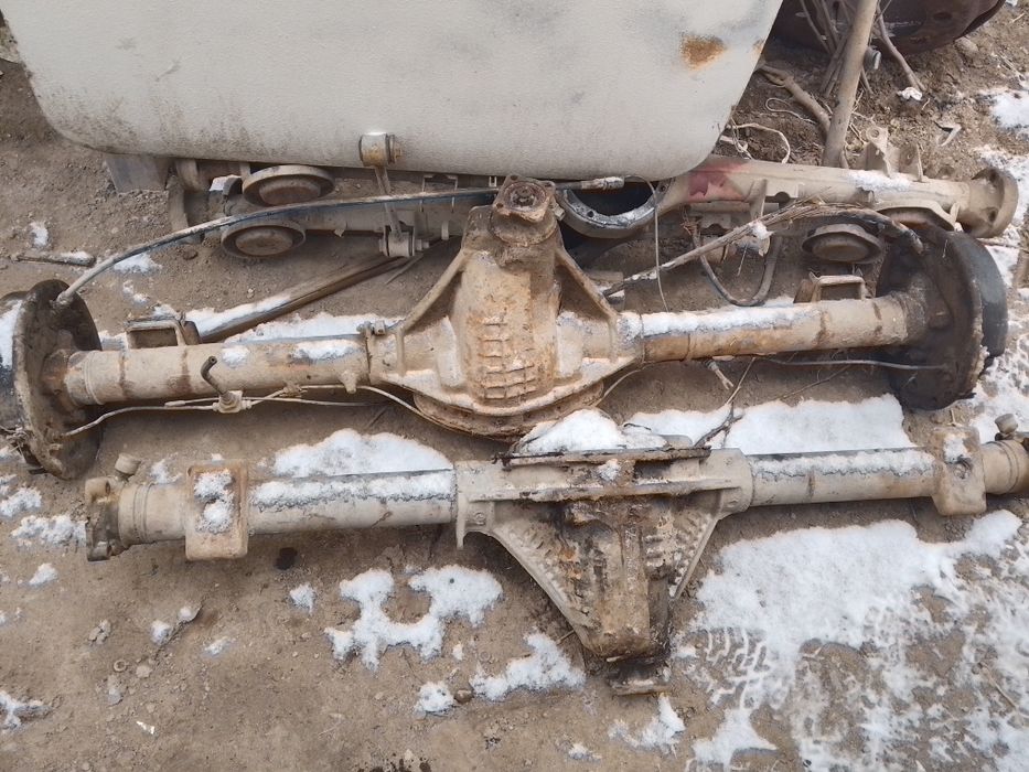 Авторазбор Нива Жигули Уаз Волга Зил газ 53  рессоры  мосты  диски