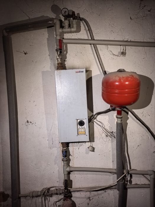 Отопление, биметаллические радиаторы б/у