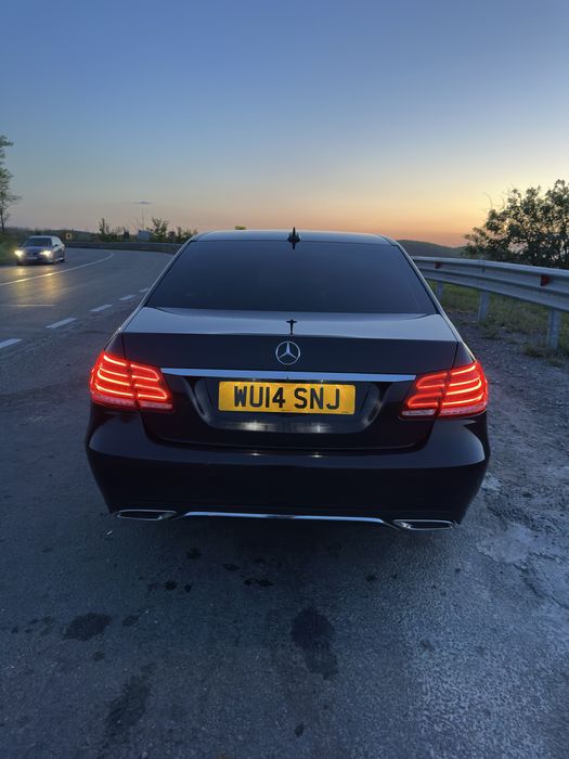 Mercedes E 220 automat