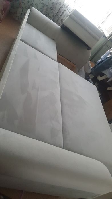 Диван (беларус.)срочно!!!