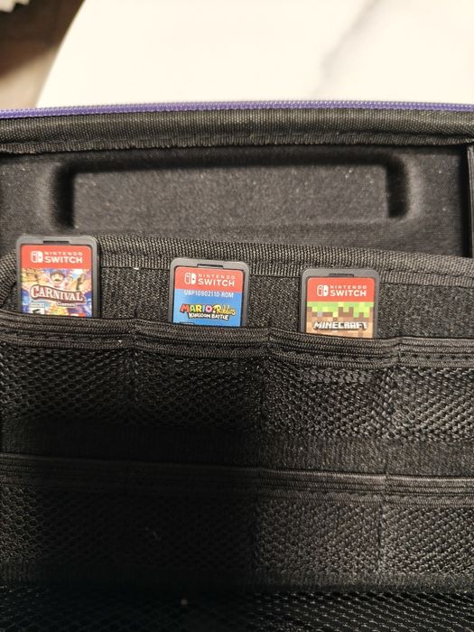 Pachet Consolă Nintendo Switch V2 (Neon) + 3 Jocuri Fizice + Husă Protecție