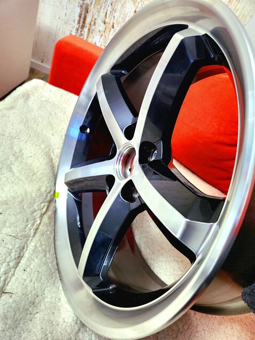 Jante Aliaj 18" (noi-model deosebit-merg pe mercedes, Audi,etc)