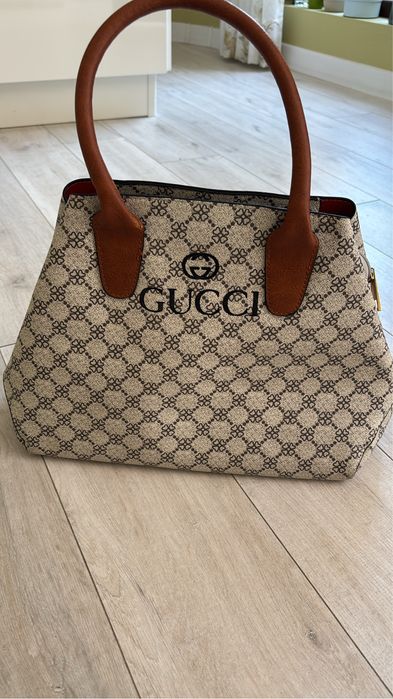 Дамска чанта Gucci