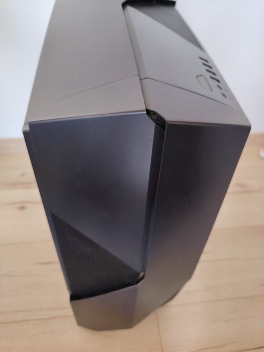 Carcasa PC NZXT Noctis 450 ROG