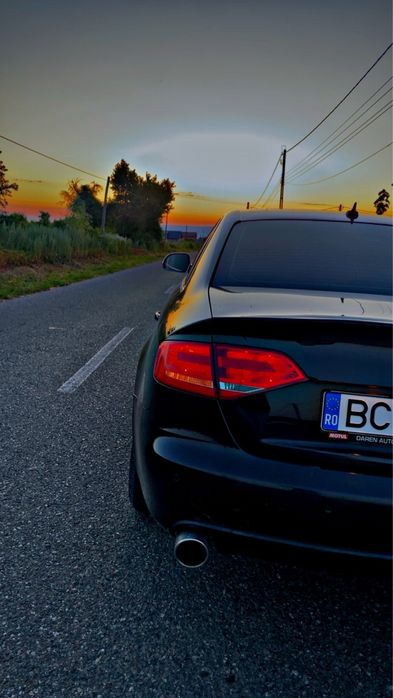 Vand audi a4 b8.