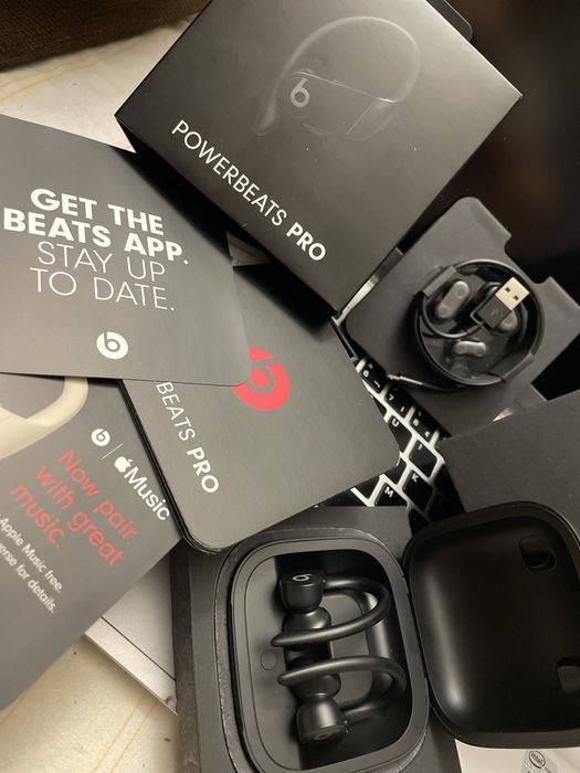 Casti PowerBeats PRO