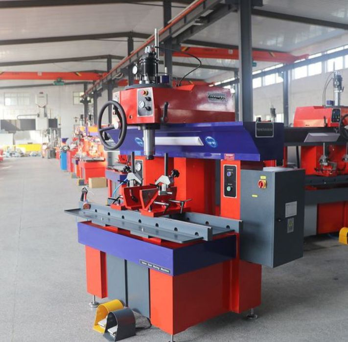 LD180.Станок для расточьки седла клапана