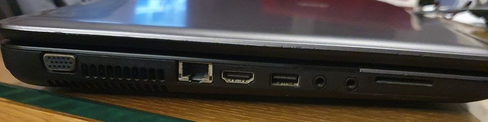 Laptop  HP250 G1