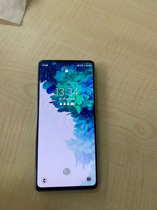 Samsung s20 fe fără probleme