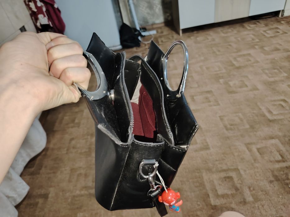 Продам сумку б/у
