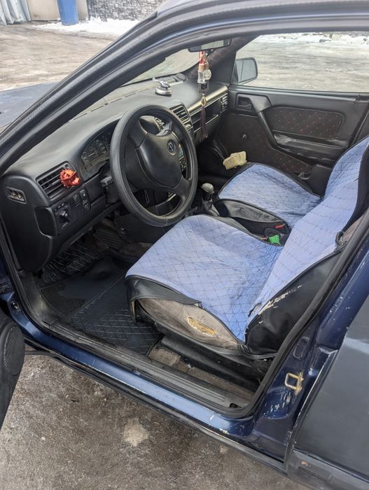 Продается Opel vectra A 1,8 1992