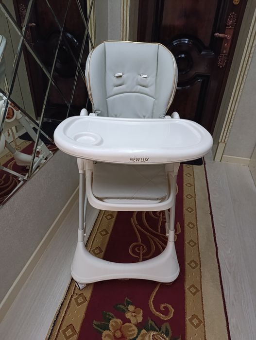 Detskiy vanna va ovqatlanish stulchik