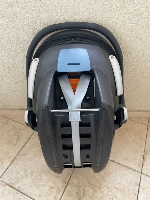 Столче за кола за новородено Cybex Aton 5