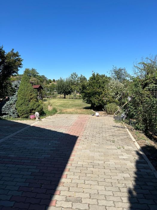 Vand casa zona hula