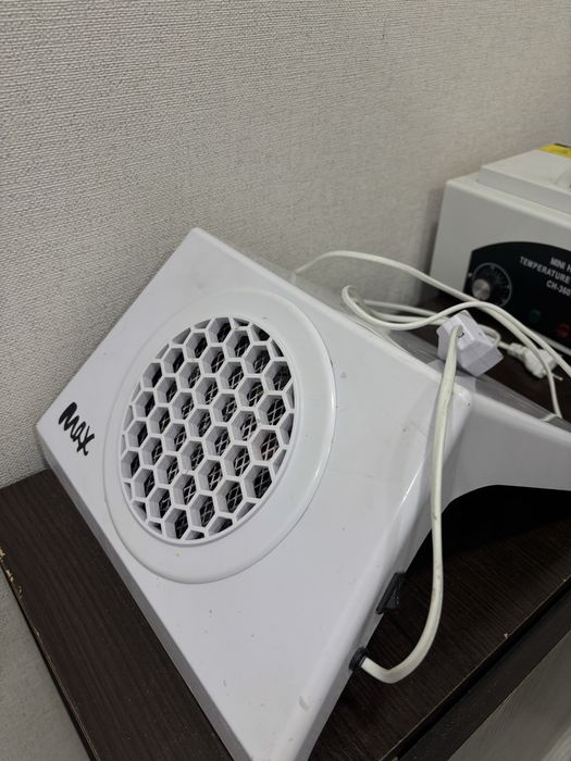 Пылесос для маникюра