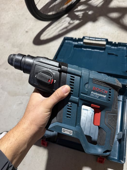 Bosch GBH 18V-21 безчетков перфоратор