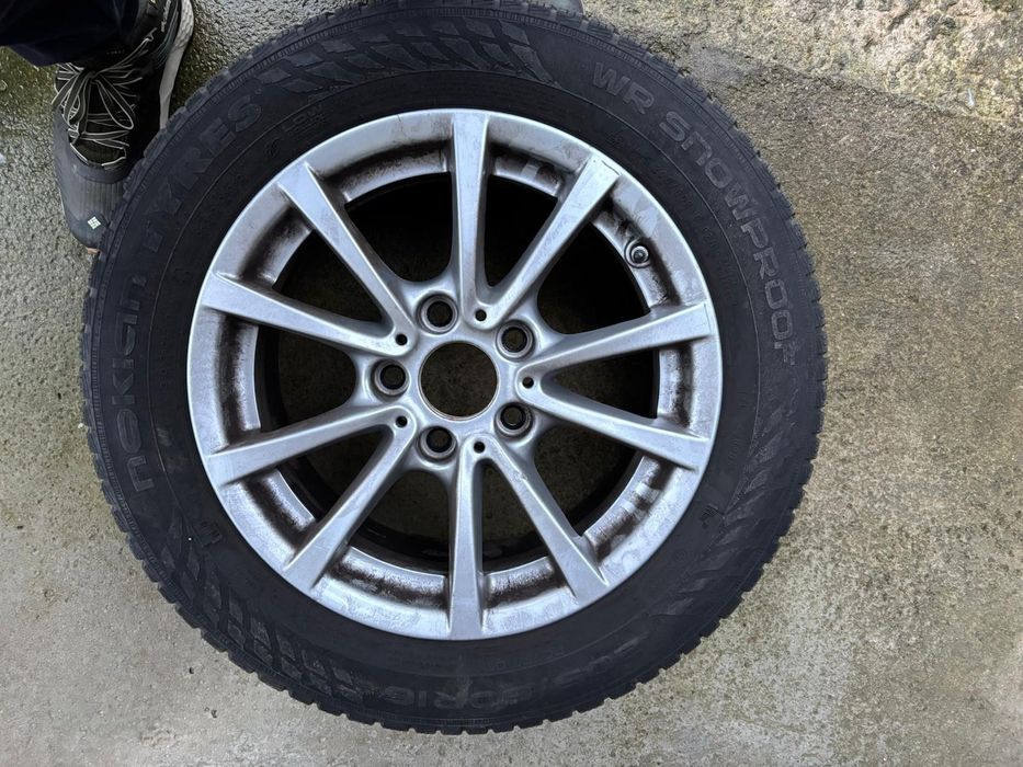 Jante originale BMW style 390 R16 + Nokian anvelope de iarna