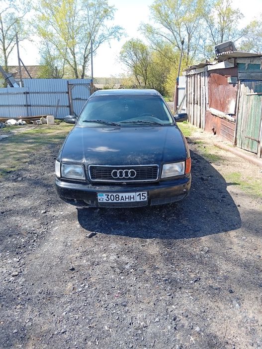 Продам Ауди 100 с4 2,6 объем