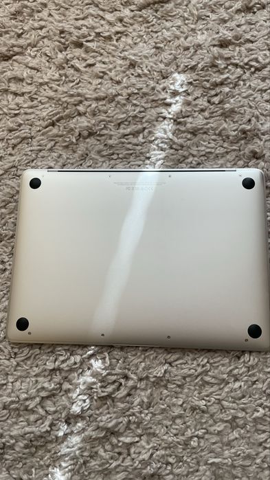 Apple MacBook Air 8GB RAM 256GB SSD 12"(2016) + Apple Magic Mouse 2