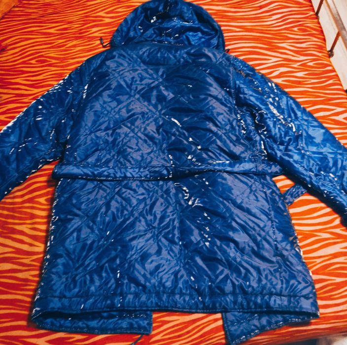 Дамско яке чисто ново 25лв